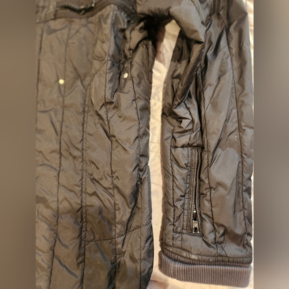 Zip-up Puffer Jacket - Picture 2 of 9